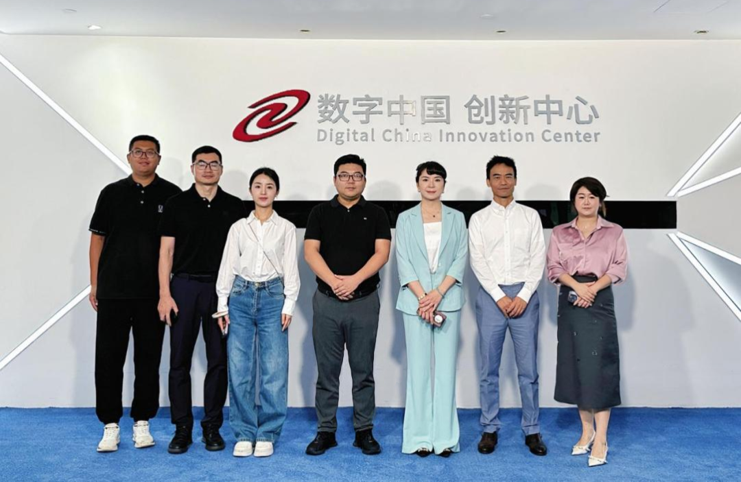 长安汽车杨军华一行到访神州数码和凯发k8官网，共谋汽车业务创新之道